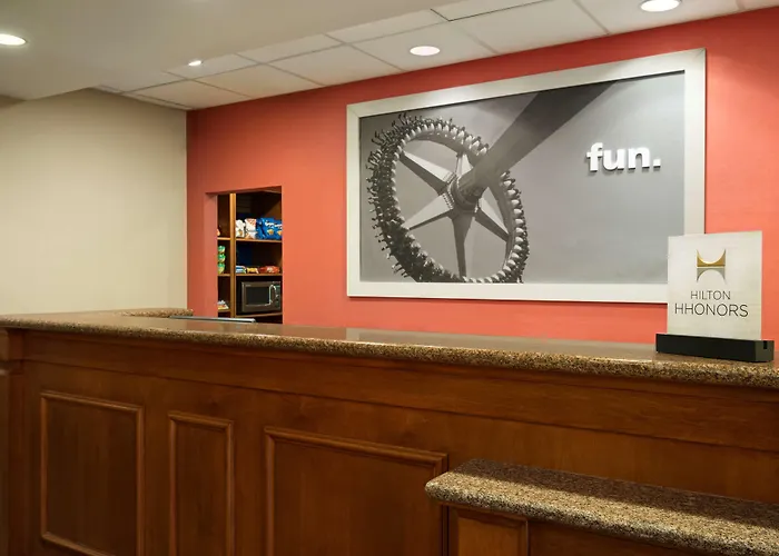 Hampton Inn & Suites Williamsburg-Central